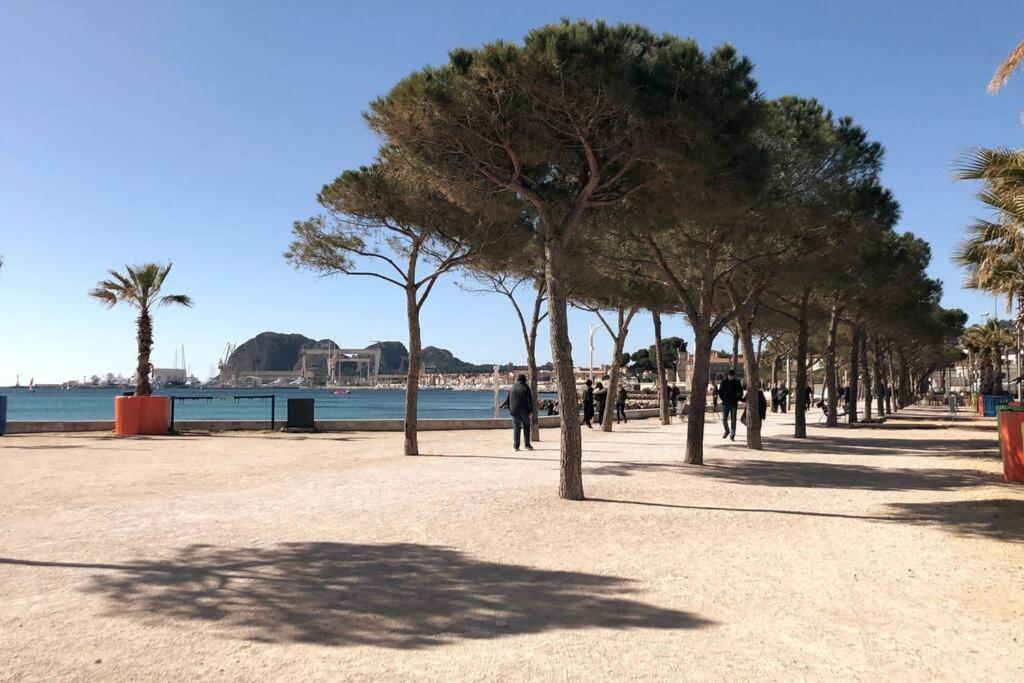 Blue Summer Vibes Mini Studio For Two, Ac, Parking, Beach At 50M, Spa Access -2 La Ciotat Exterior foto